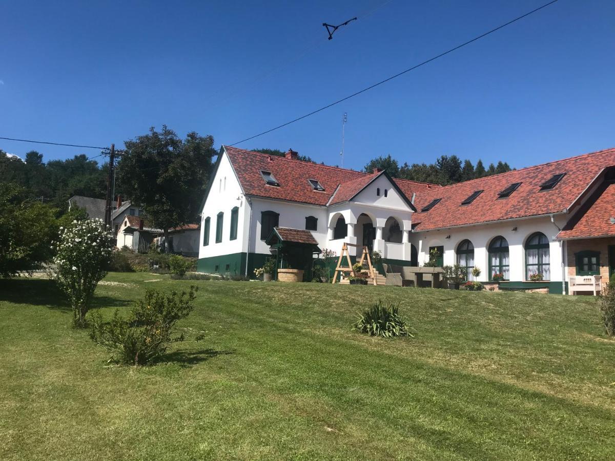Hotel Feny-Szer Vendeghaz Orseg Szentgotthárd Zewnętrze zdjęcie