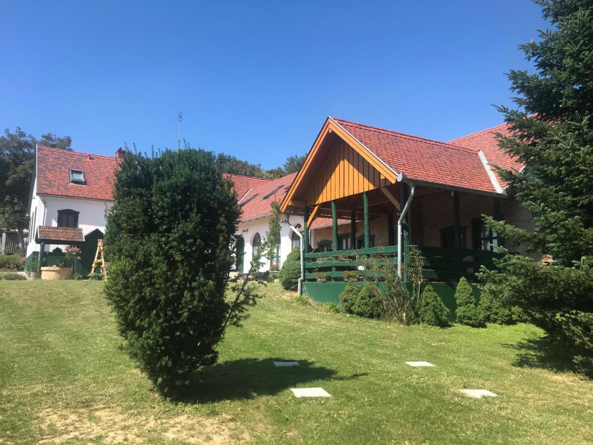 Hotel Feny-Szer Vendeghaz Orseg Szentgotthárd Zewnętrze zdjęcie