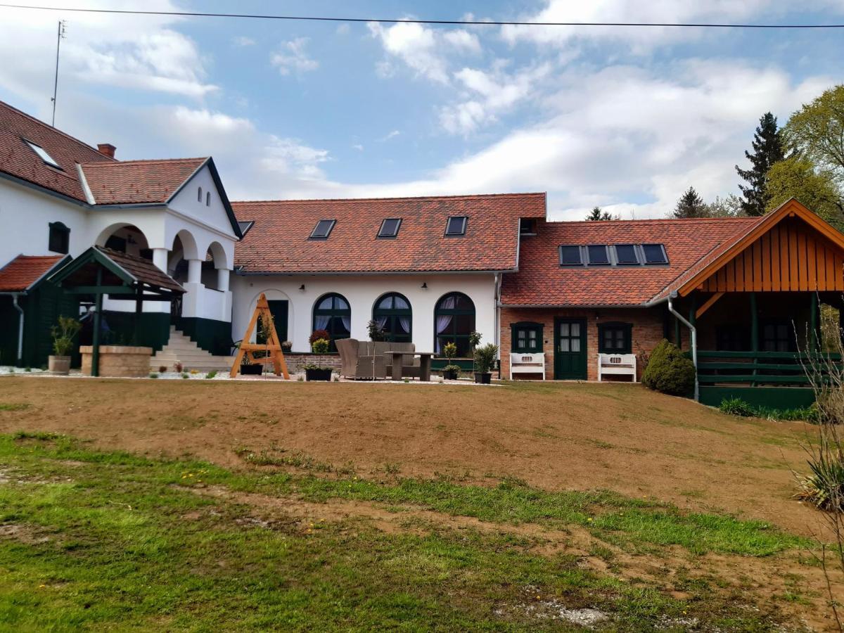 Hotel Feny-Szer Vendeghaz Orseg Szentgotthárd Zewnętrze zdjęcie