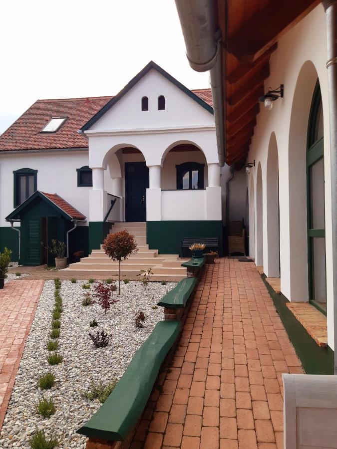 Hotel Feny-Szer Vendeghaz Orseg Szentgotthárd Zewnętrze zdjęcie