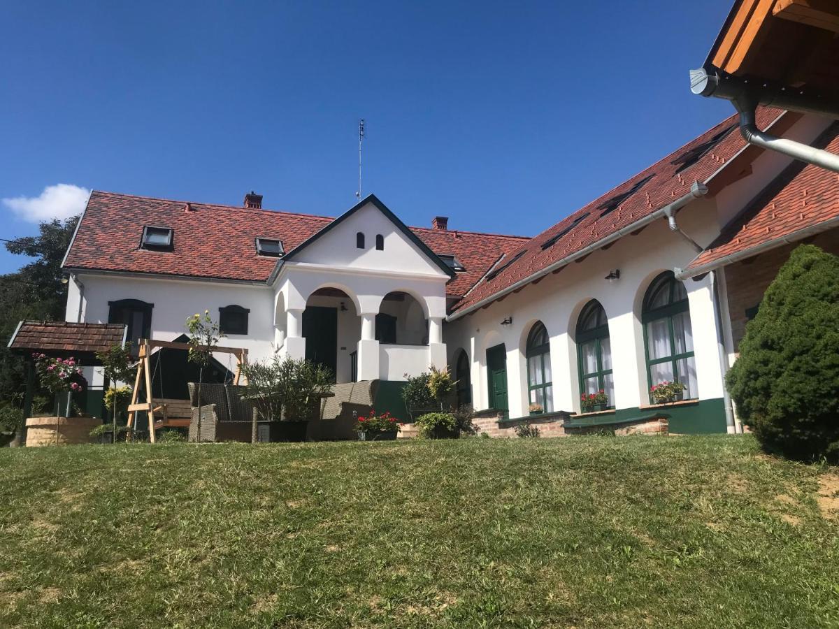 Hotel Feny-Szer Vendeghaz Orseg Szentgotthárd Zewnętrze zdjęcie